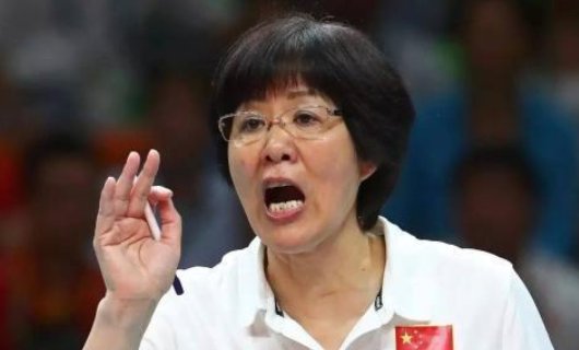 郎平为什么到美国执教?