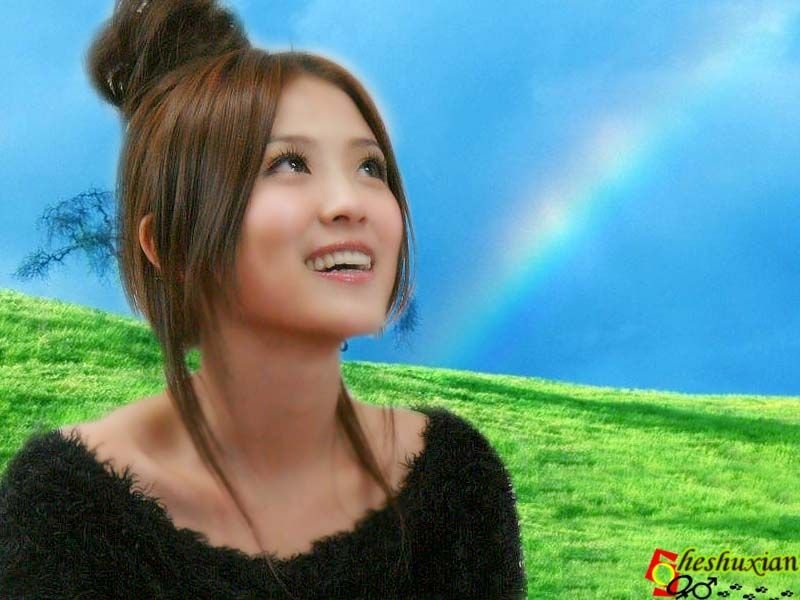 卓文萱的发型怎么梳