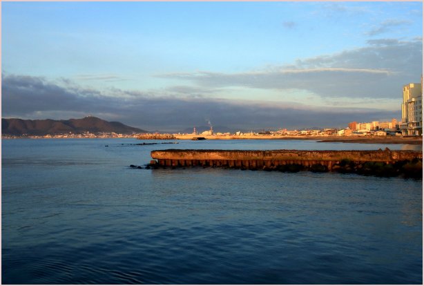 成语“一衣带水”中的水，指的是哪里的水呢？