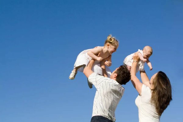 母亲节是为了纪念谁才设立的？