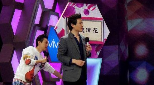 心有灵犀、害你在心口难开、歌曲接龙、瞎子穿拖鞋