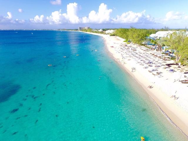 开曼群岛是属于哪个国家统领的属地?