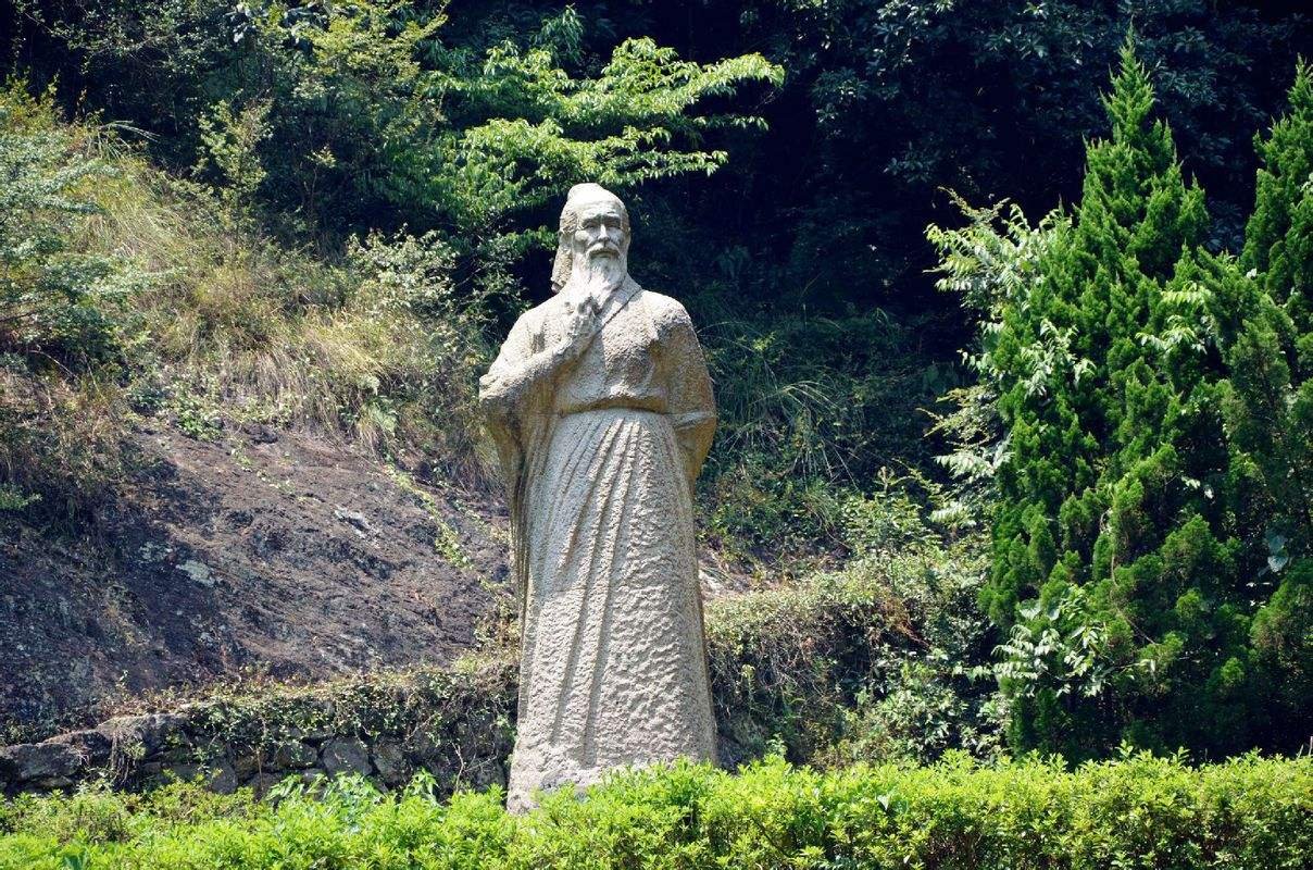 中国的著名探险家有哪些？