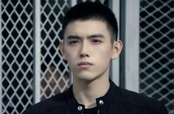 李峋为什么坐牢