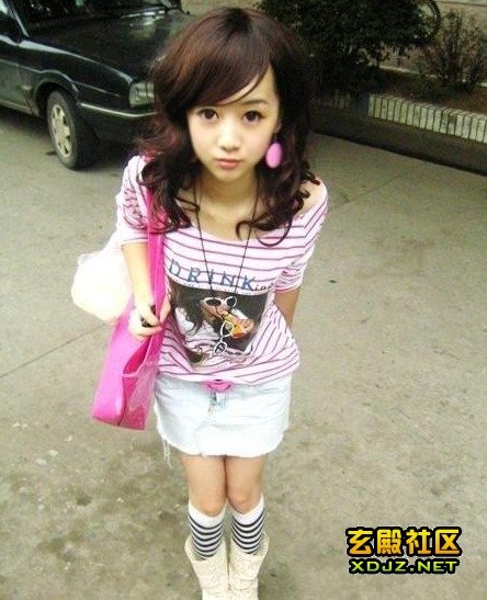 请问这个女孩叫什么名字,有谁知道