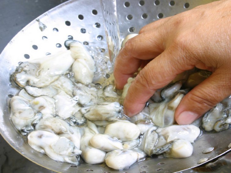 生蚝怎么清洗内脏图解