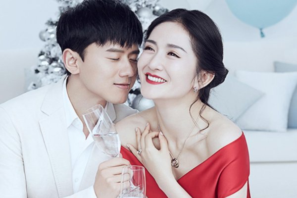 请问张杰谢娜离婚了吗？