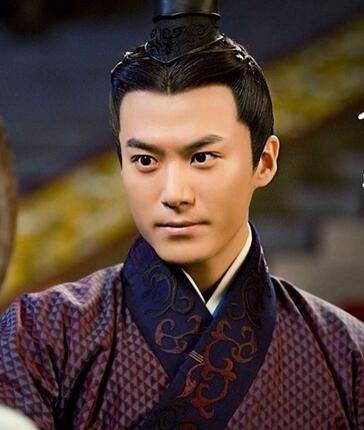 阴兴是怎么样的一个人？