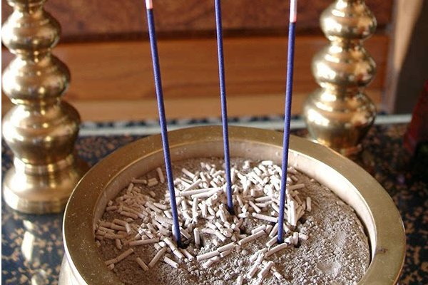 三根香怎么看吉凶啊？