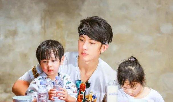 爸爸去哪儿1-5季名单