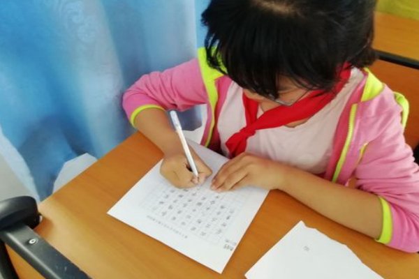 四年级用破天荒造句有哪些例子？