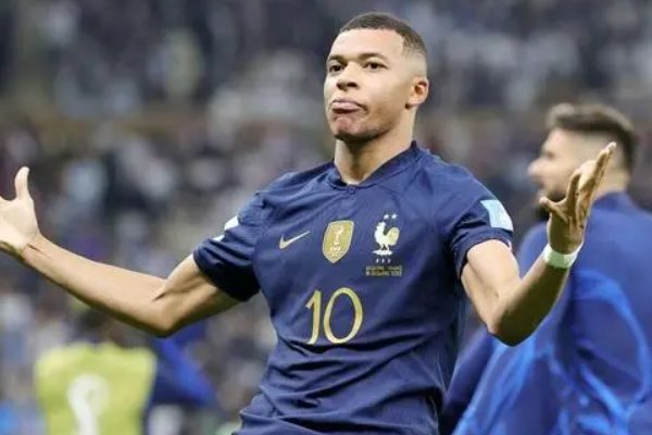 哈兰德姆巴佩谁厉害