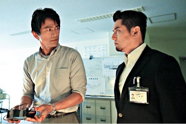 被蜂蛰过方知痛,《天空之蜂》有何隐喻?