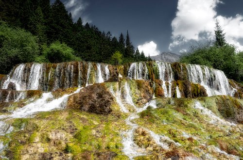 四川黄龙旅游景点介绍