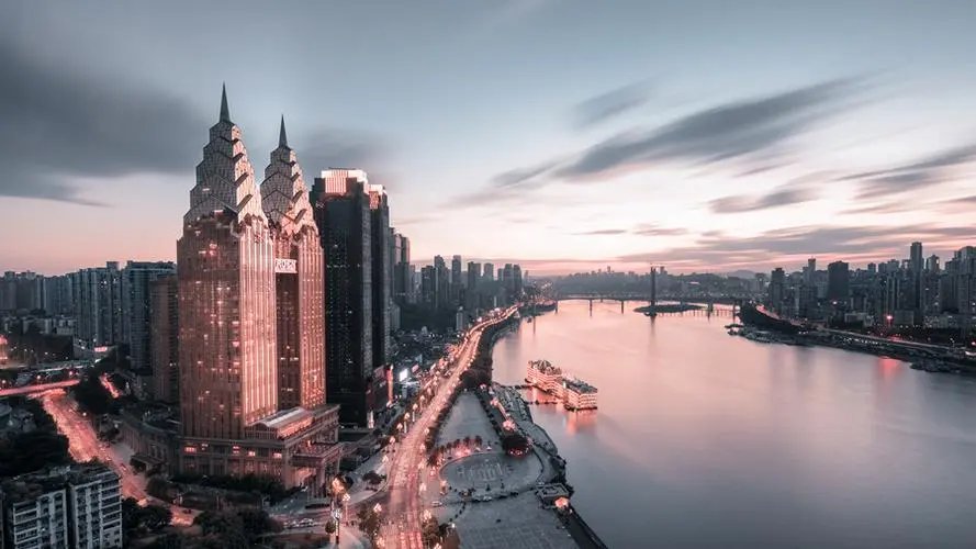 重庆出现刺鼻异味的原因找到了，后续问题将会如何解决？