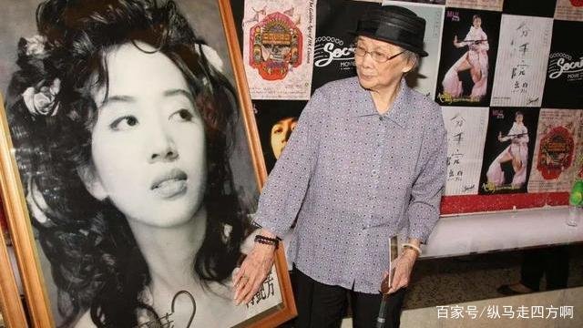 3年前,要5000万赡养费,扬言和毛晓彤下地狱的生父,如今怎样了?