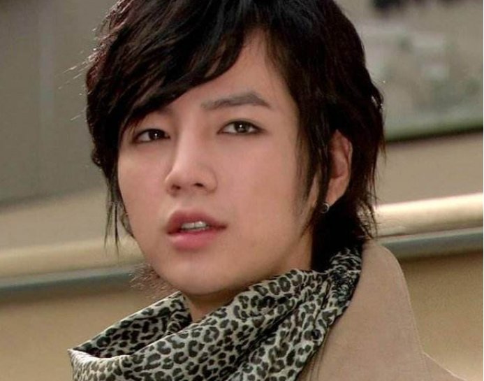 曾经南韩第一帅张根硕今患病胖若两人，花美男已成过去？