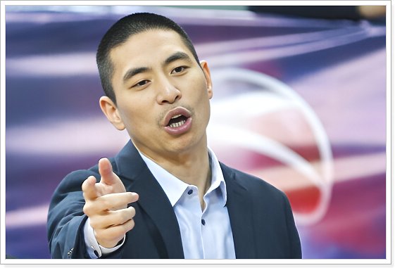 朱世龙教练简历