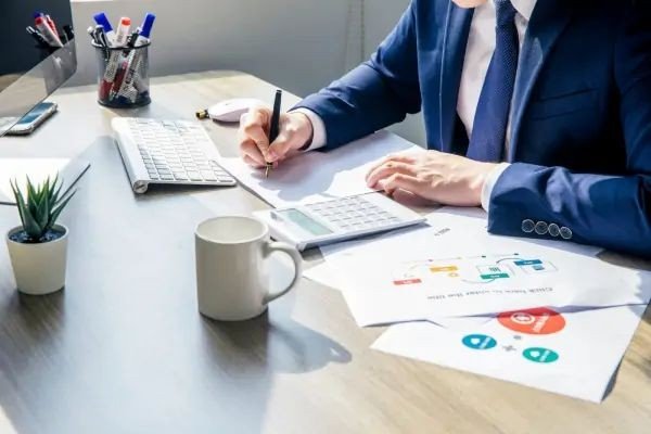 借的拼音组词部首结构