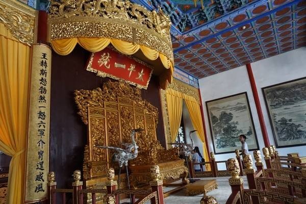 同为太平天国双星，清军为什么要劝降陈玉成，反而杀真心投降的李秀成？