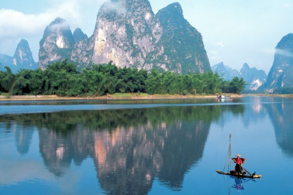 描写漓江的水的句子