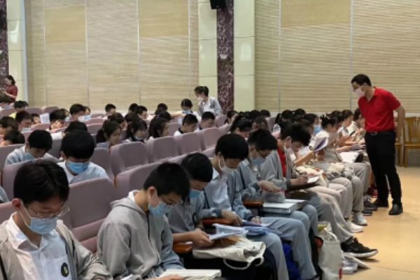 2023年无锡中考总分是多少？