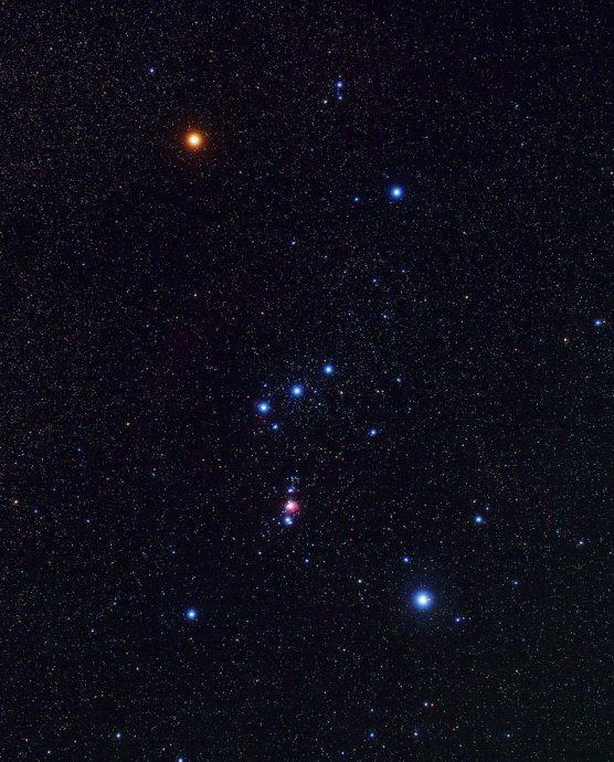 四个角,上下大两边小的星星是什么星