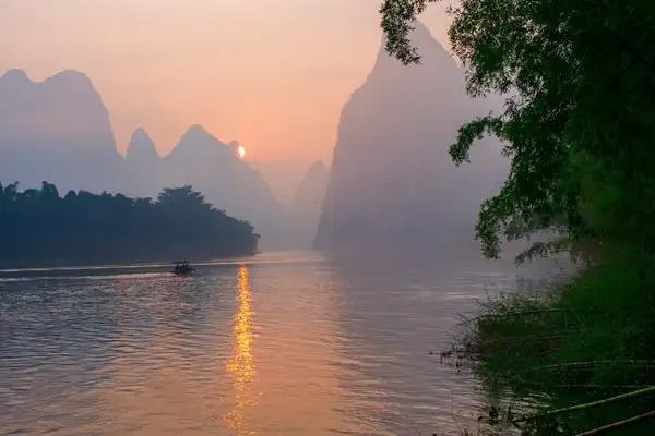 清逸翛然什么意思