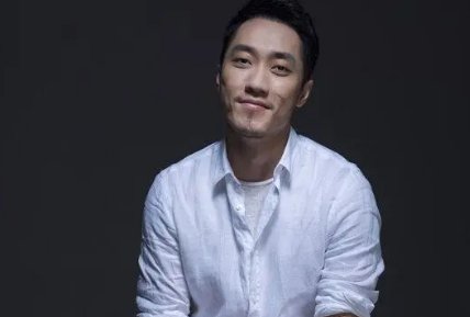 王自如的人物简介