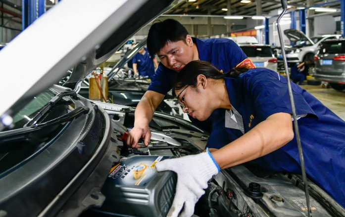 汽修学校哪个好