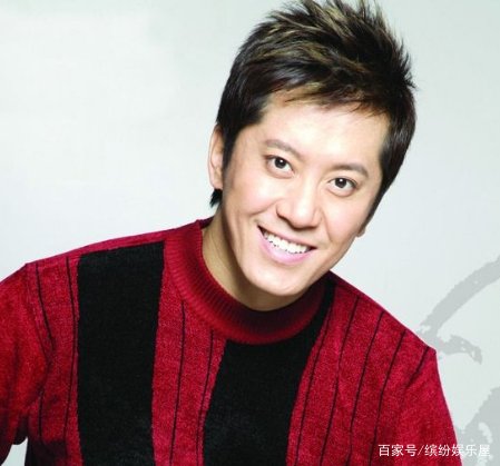 当年爆红的毛宁，一首“涛声依旧”传唱至今，如何评价他呢？