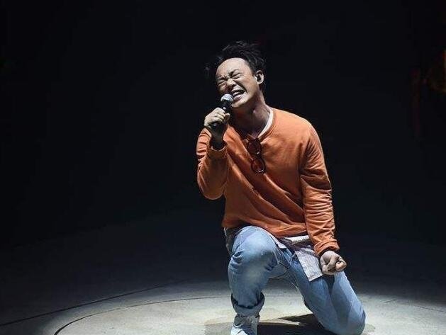 歌词“只能说我输了”是什么歌？