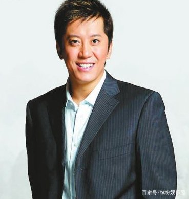 当年爆红的毛宁，一首“涛声依旧”传唱至今，如何评价他呢？