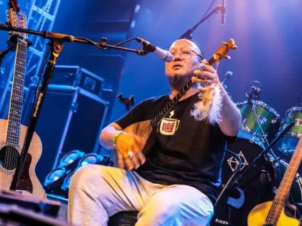 走过春天走过秋天原唱完整版