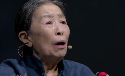 张少华为何被称为“先生”？