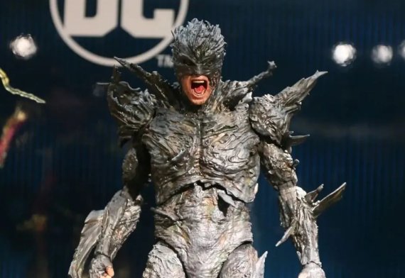 闪电侠中的黑闪电