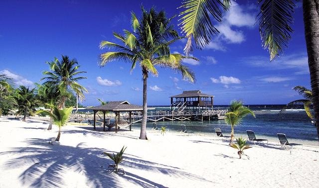 开曼群岛是属于哪个国家统领的属地?