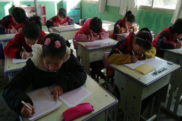 四年级用破天荒造句有哪些例子？