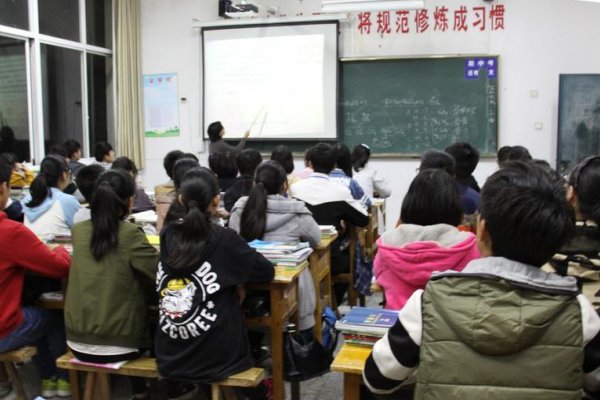 怀中抱月名词解释