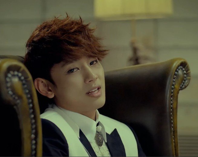 韩国组合MYNAME谁听过?我要他们的详细资料啊,加照片,百度的没有照片。