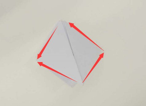 怎样用纸折承重最大的船？