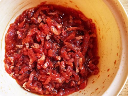 沙葱牛肉怎么做