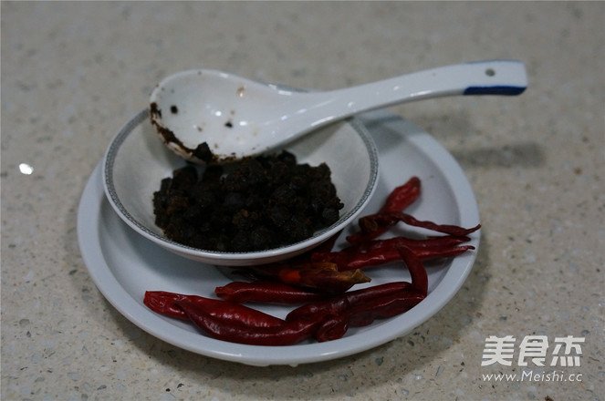 走油豆豉扣肉怎么做