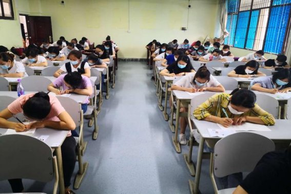 护士资格证取得时间