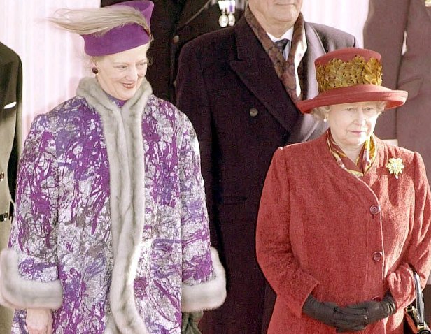丹麦女王和英国女王是亲戚吗