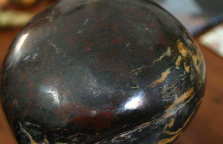 近日，河南多地市民寻找陨石，这些人都是怎么想的？