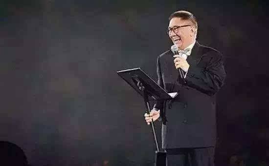 天下风云出我辈，宏图霸业谈笑中这首诗的全部