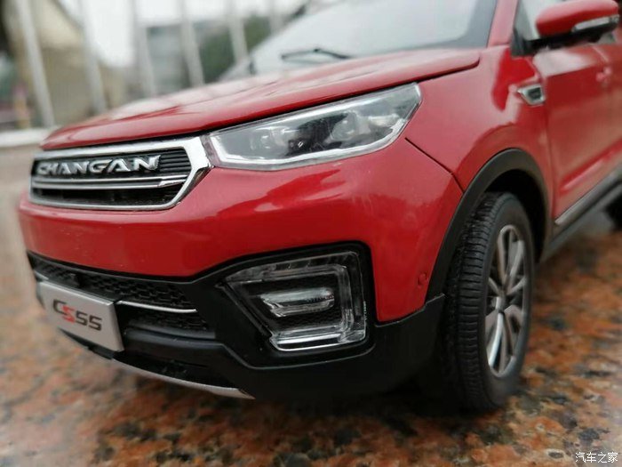 国产最美SUV，赏长安CS55炫动红的时尚