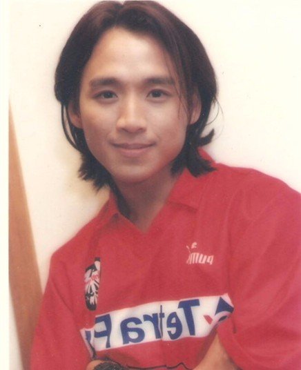 最象黄家驹演员是谁