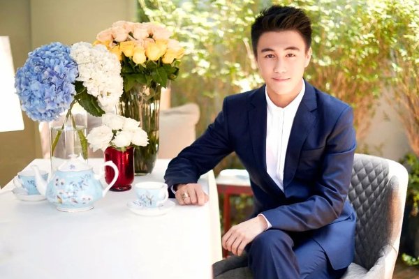 何猷君怎么读？